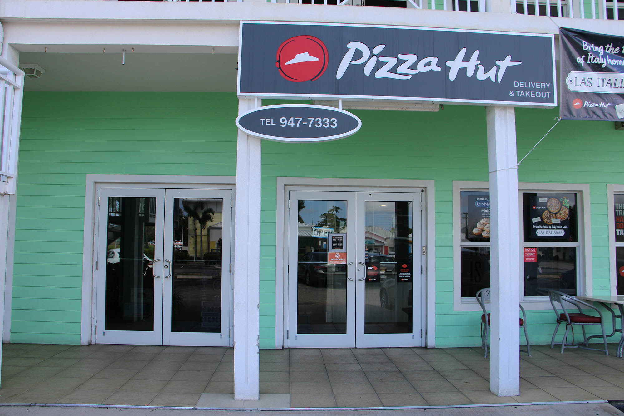 Pizza Hut Savannah Cayman Restaurants